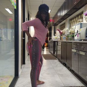 Meet your Posher, Shawndra